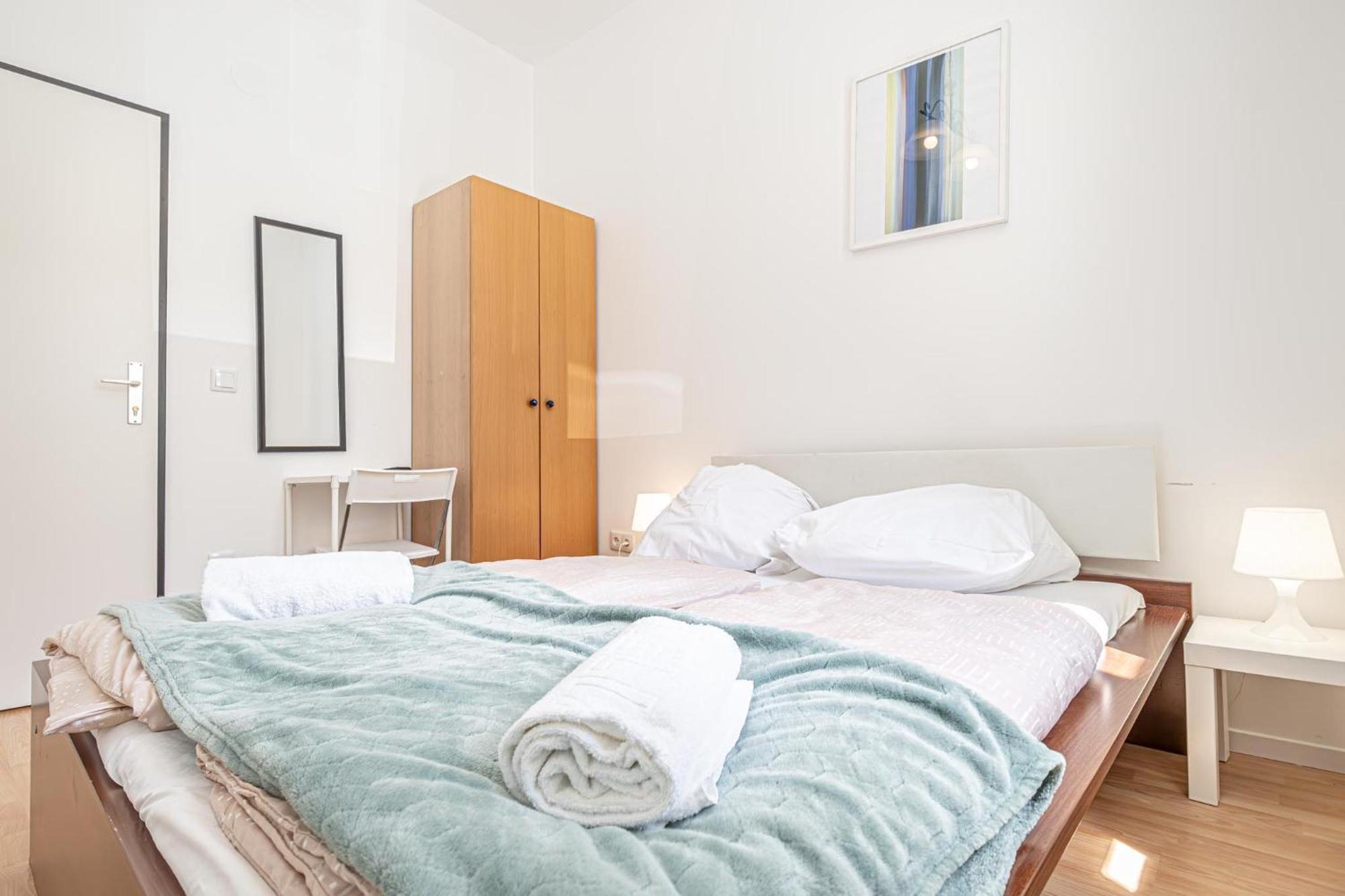 Lovely Shared 6br With Garden Near Danube & Millenium Vienne
