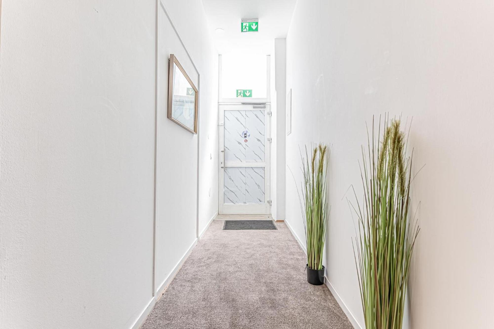 Lovely Shared 6br With Garden Near Danube & Millenium * Vienne